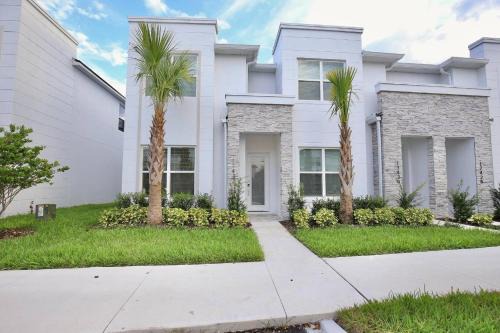 Great 4 Bedroom Townhouse In Lux Resort Hidden Forest, With Private Pool!