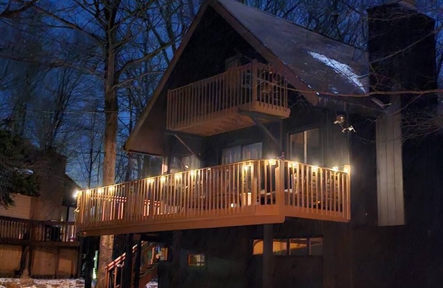 Great Cozy-Cabin in lovely Tobyhanna. Pet-Friendly!