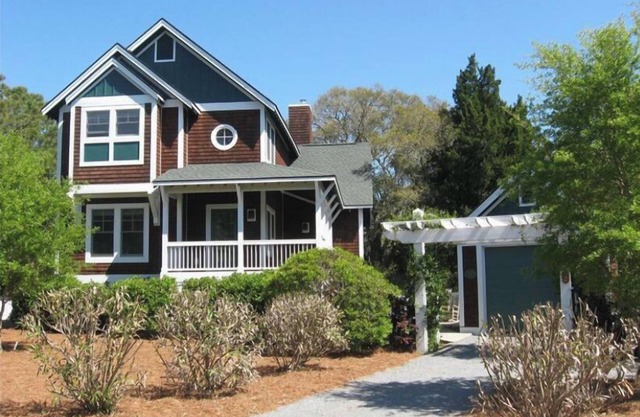 Great Home with All Amenities feel free to inquire monthly rental, Dec, to Feb