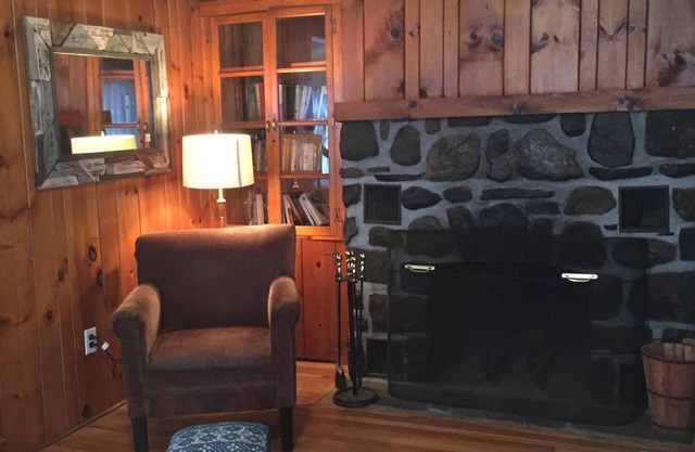 Great house! Perfect location! Walk everywhere! 4 bedrooms plus loft, 2baths