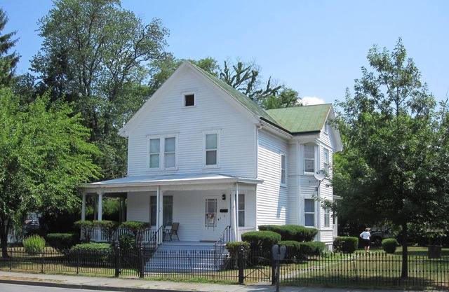 Great Saugerties Village Location for HITS, Skiers, and More