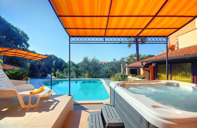 Great villa with private pool, sauna, jacuzzi, fitness