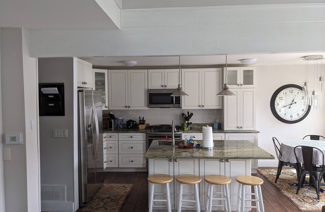 Greek Peak Getaway! Family-friendly, renovated, with mountain slope views!