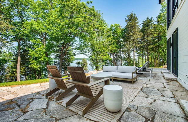 Green Lake Getaway w/Dock: Boating + Swimming!