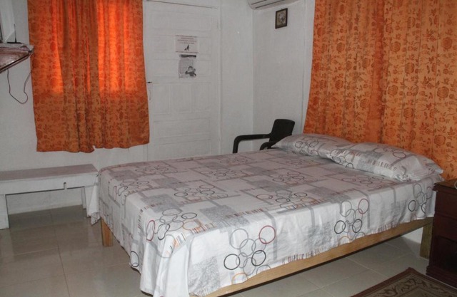 Green Sea Villa Helen Inn located at Kilometer 4 Circunvalar