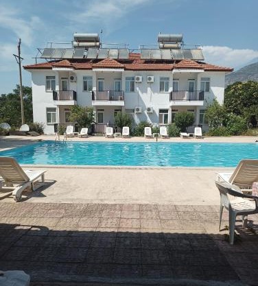 Greeneye Hotel