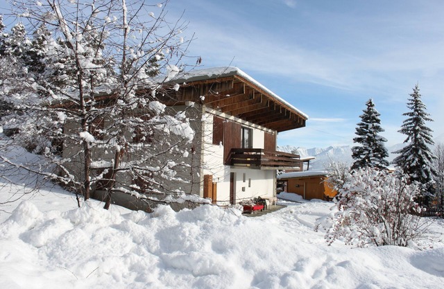 Ground floor CHALET Southern Alps 3 Rooms 6/8 Pers