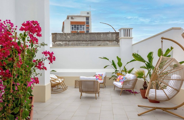 Guest House Jacarandá Faro