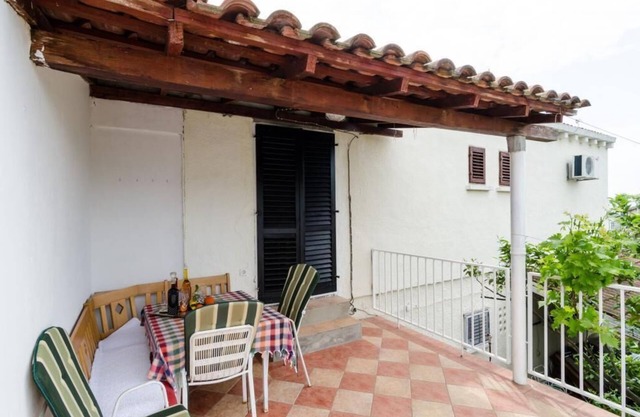 Guest House Kola - Double Room with Terrace