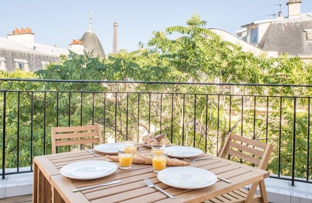 GuestReady - Scenic Eiffel Tower view in 16th Arr.
