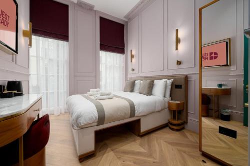 GuestReady - The Fitzroy Hotel
