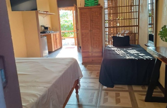 guiba. puerto escondido
