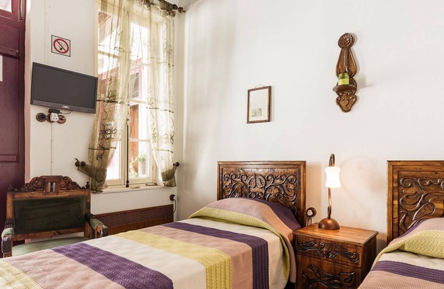 GUL HANIM HOUSE BOUTIQUE HOTEL WHITE ROSE ROOM in the walled city Nicosia