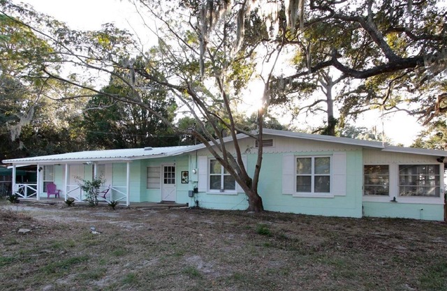 Gulf Shores Cottage "Sun Of A Beach"
