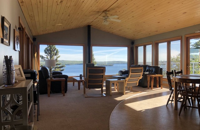 Gunflint Trail Mountain Top Cabin Remote Private Off-Grid