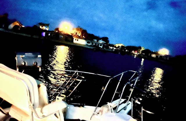 Gyp-Sea. Experience a Night in a Yacht on The Bay alongside Anna Maria Island