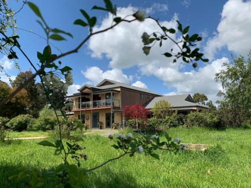 Gypsy Creek Retreat