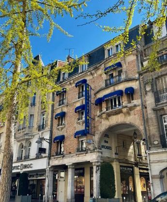 Hôtel des Arcades