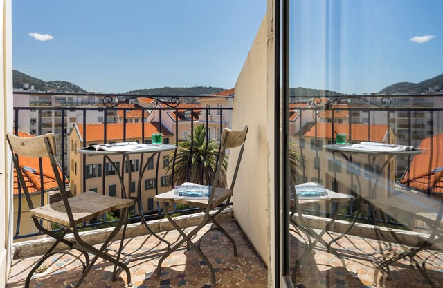 Hôtel Le Grimaldi by Happyculture