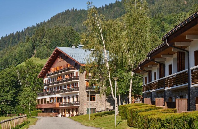 Hôtel Vacances Bleues Les Chalets du Prariand