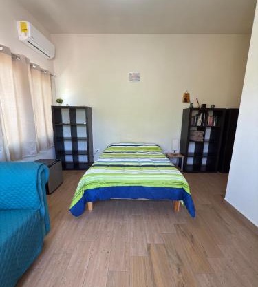 Habitación Ecléctica con AC a Pasos del Mar