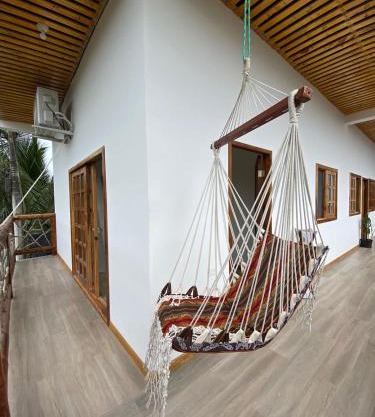Habitación familiar #10 cerca de la playa- wanderlust