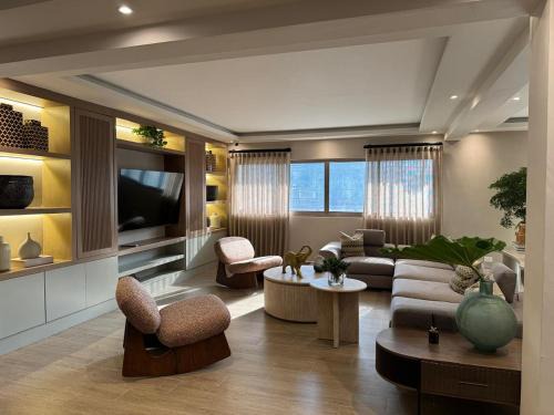 Habitacion con baño privado en Mirador Norte Santo Domingo - 201