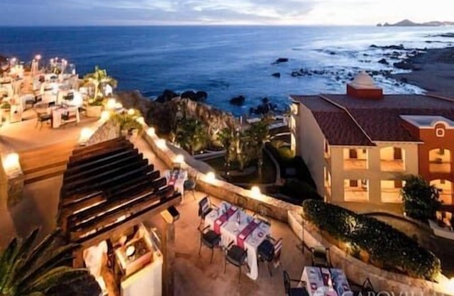 Hacienda Encantada 2 bedroom/full kitchen/balcony