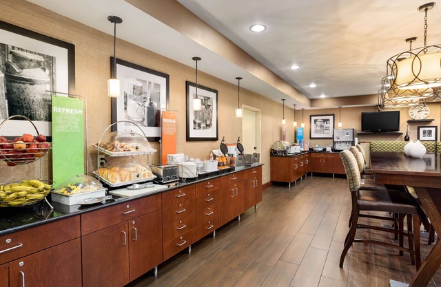 Hampton Inn Wichita-East
