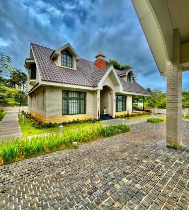 Hanberry Luxury Cottage