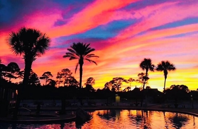 HangLoose14AD-Beautiful Beach Cottage@ the Purple Parrot Resort/Perdido Key FL