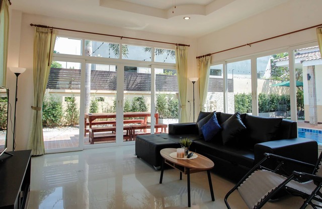 Hansa Paradise Hill Pool Villa