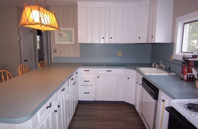 Hanson Realty Cottage