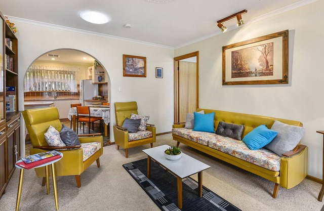 Happy Hart Villa - in the heart of the Blue Lake City