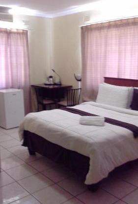 Hardrock Guest House