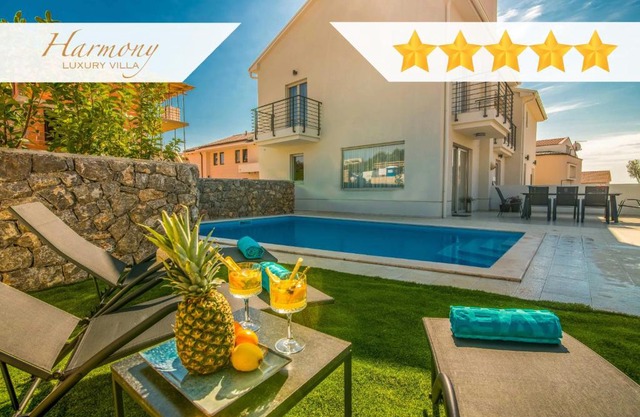 Harmony Luxury Villa