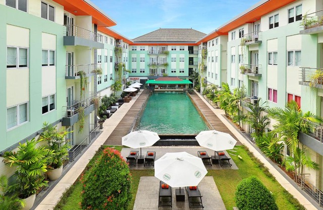 HARRIS Hotel & Residences Riverview Kuta, Bali