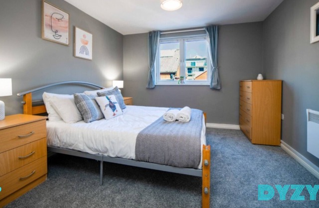 Harrowby House - Parking & WiFi - Cardiff Bay - Pets