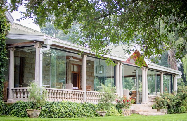 Hartford House