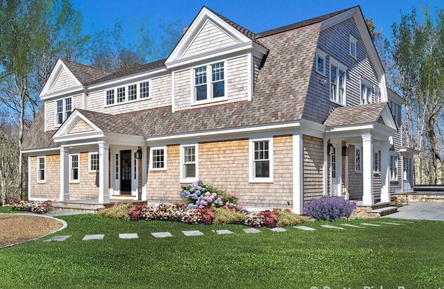 Harwich Port: Custom Luxury Home, Walk to Beach, Town, Ferry: 039-H