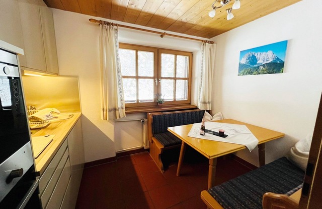 Haus am Dürrach - Zwei-Raum-Ferienwohnung (2)