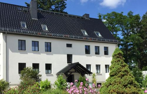 Haus am Röblinsee - Ferienwohnungen in Fürstenberg