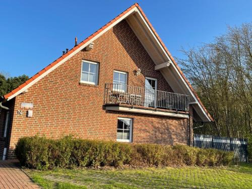 Haus Boddenruh Ferienwohnung Holz