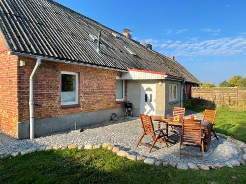 "Haus Landgang" für Naturliebhaber, strandnah, ruhig, mit großem Garten