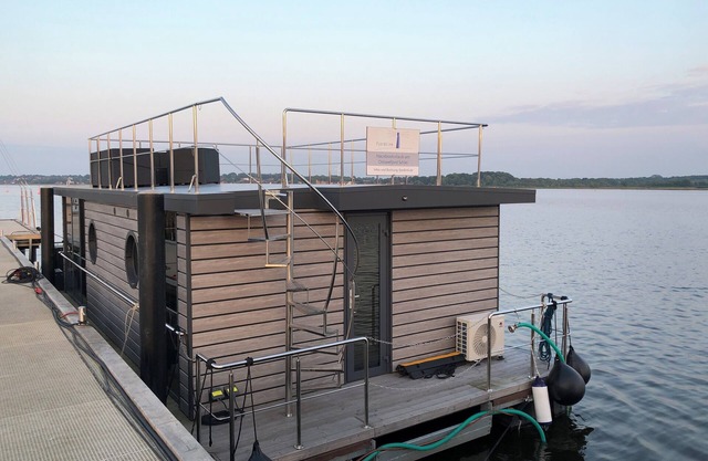 Hausboot Fjord Nordstern mit Dachterrasse in Schleswig