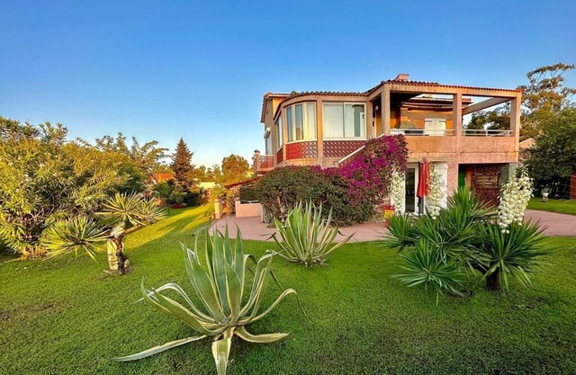 HAUT VILLA MESANGES 5 minutes walk from the beach !