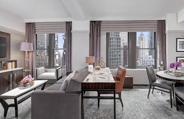 Have Central Park At Your Door! 2 Spacious Units, Minutes From NYC Sites