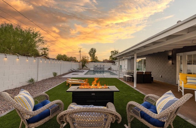 Heated Pool: Old Town Scottsdale Home & Games