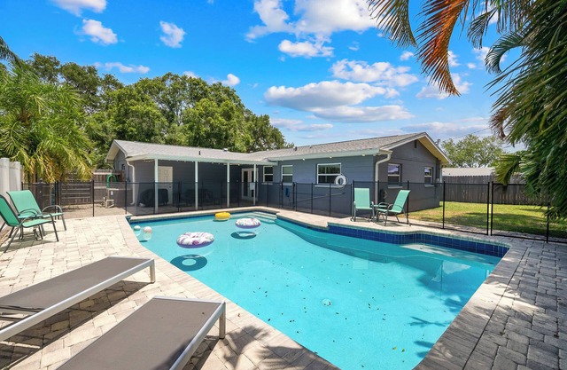 Heated Private Pool-Beach-Games-3br/2ba Luxe Villa