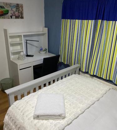 Heathrow Platform Rooms